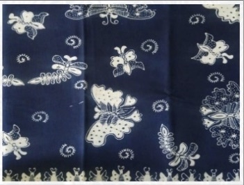 Motif Kupu-kupu Biru
