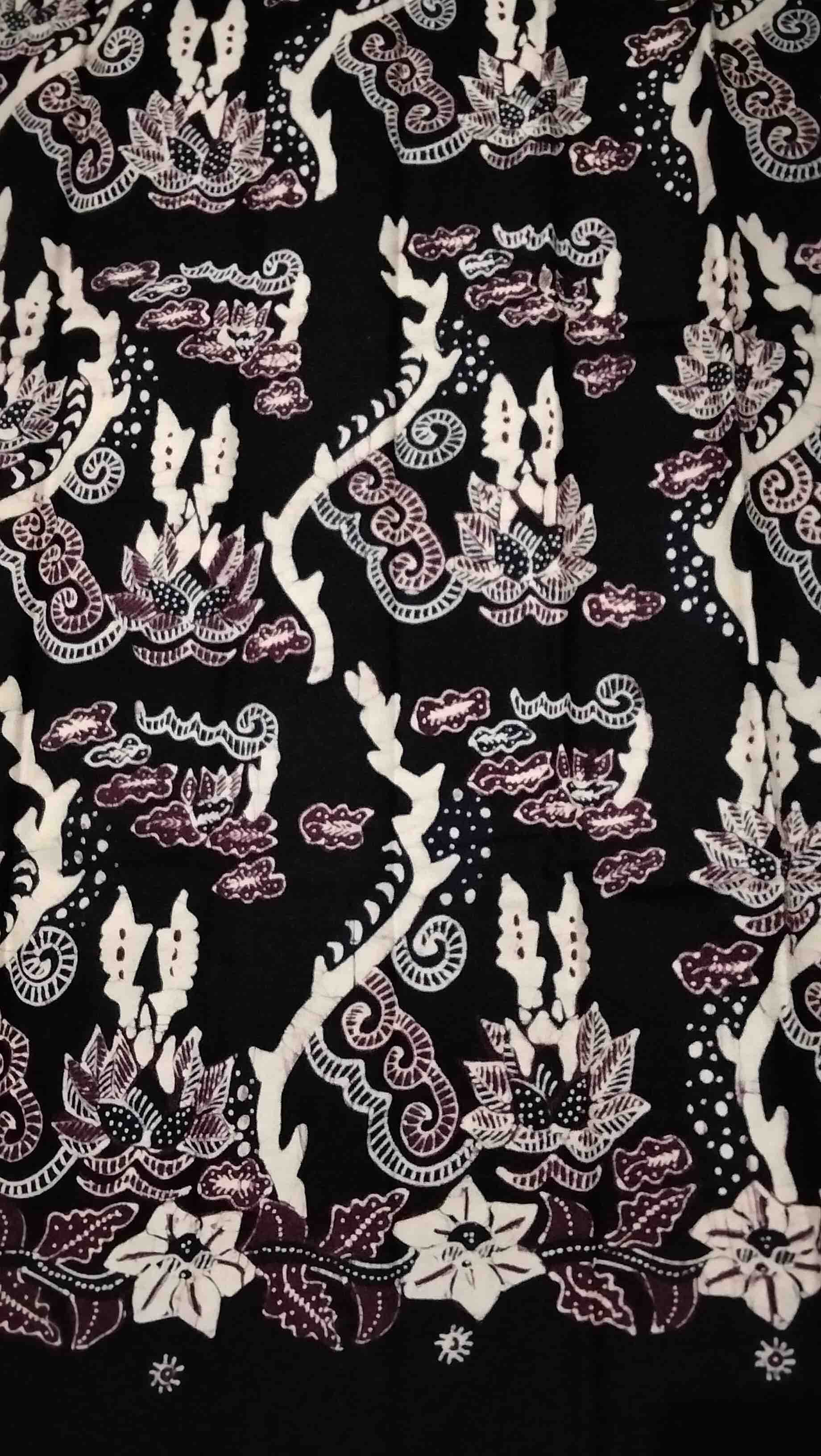 Motif Teratai Kujang