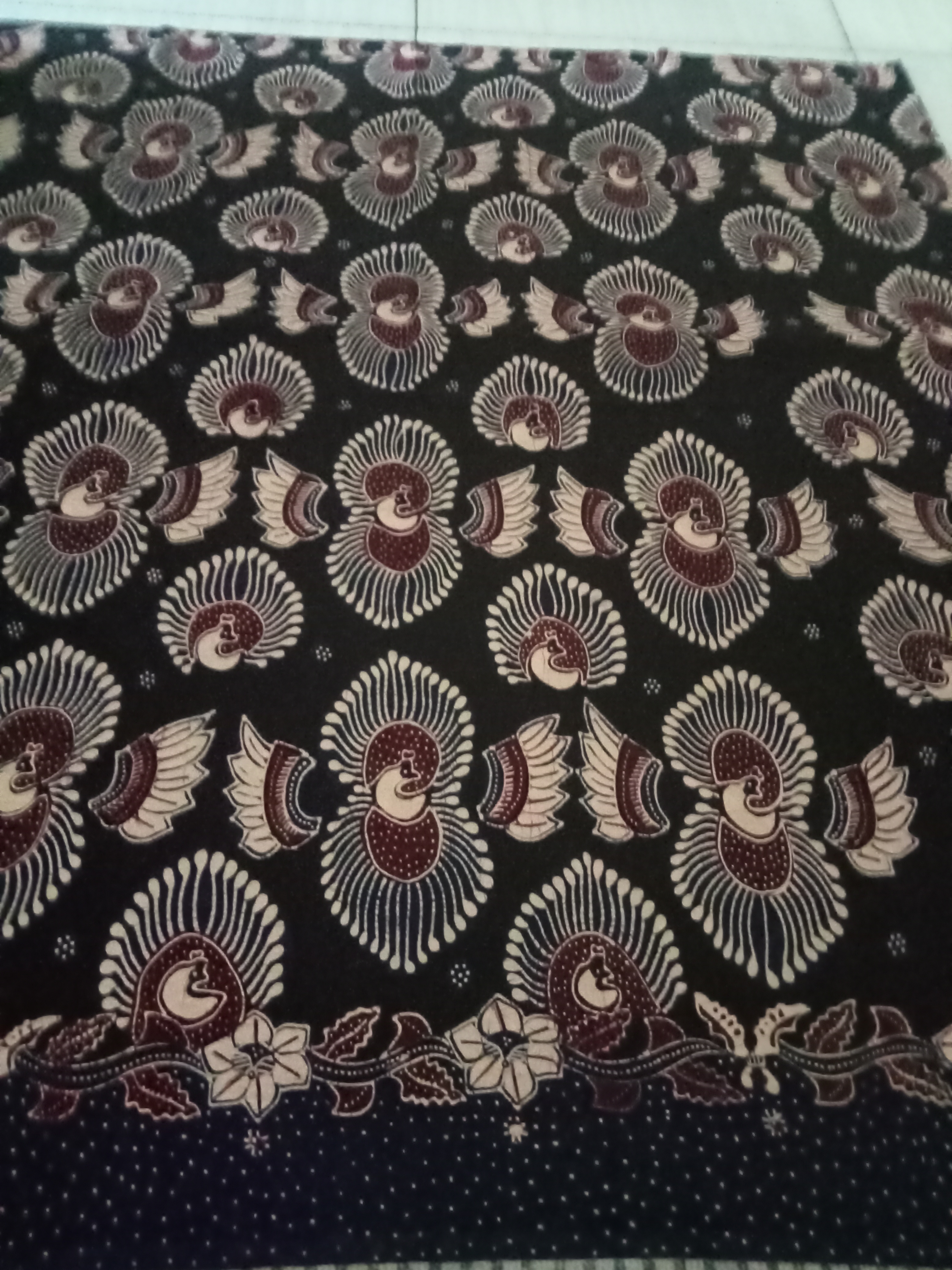 Motif Merak Ngibing (2024)