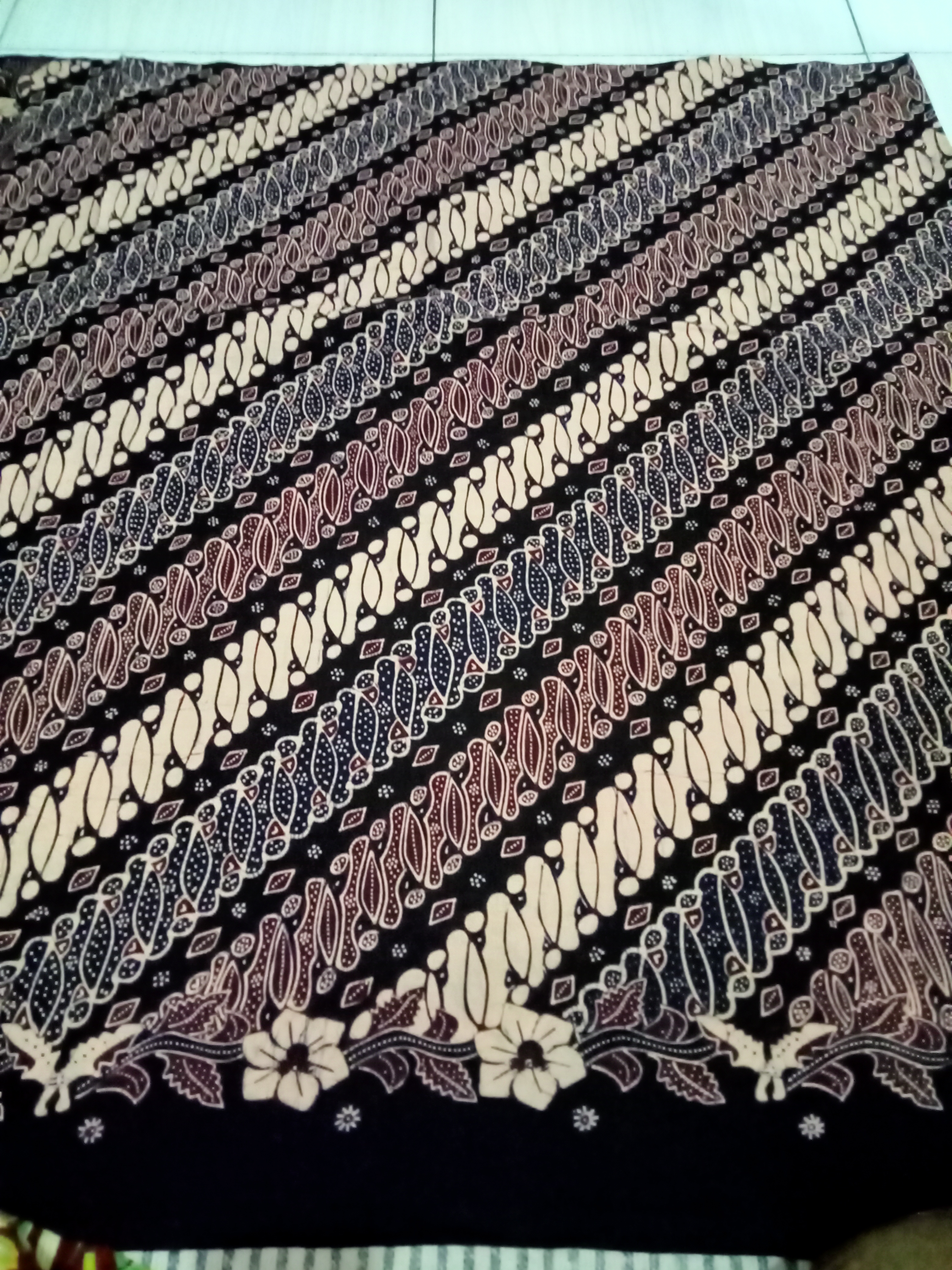 Galeri Batik Sukapura 98